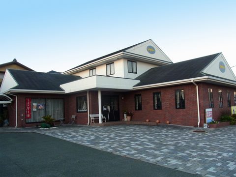 洋菓子・喫茶 ポンパドール の外観